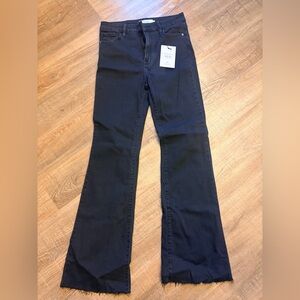 NWT Hidden Happi Jeans